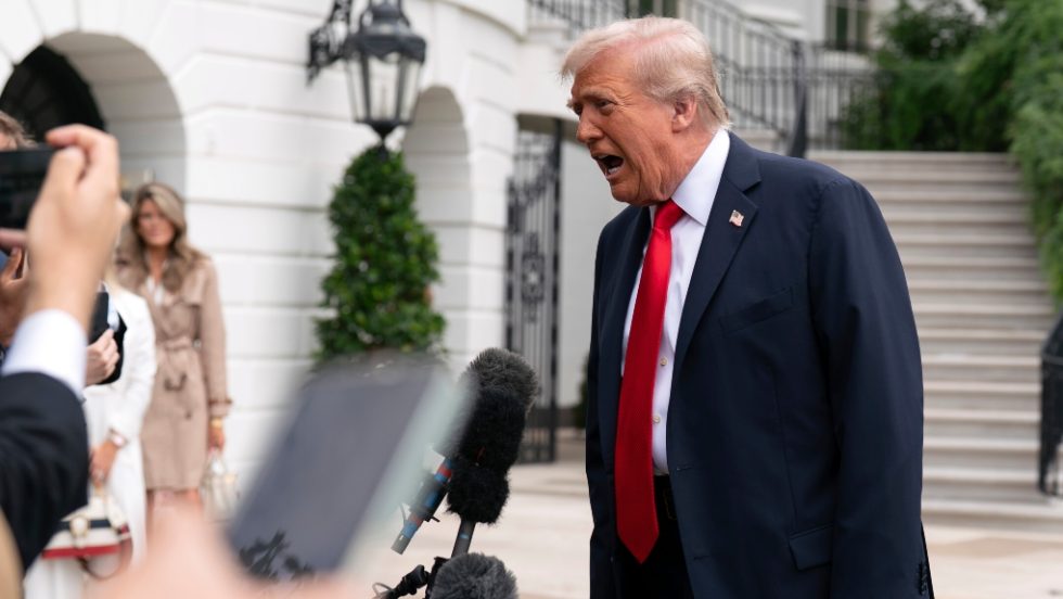 Trump_1020